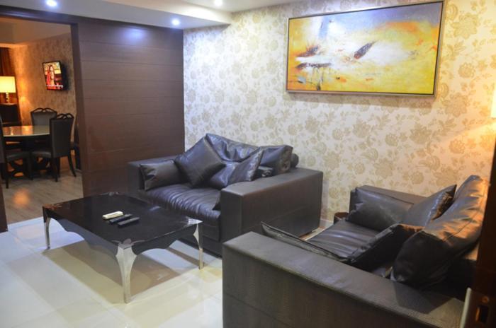 Hotel Patliputra Exotica Патна Екстериор снимка