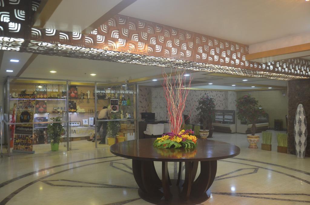 Hotel Patliputra Exotica Патна Екстериор снимка