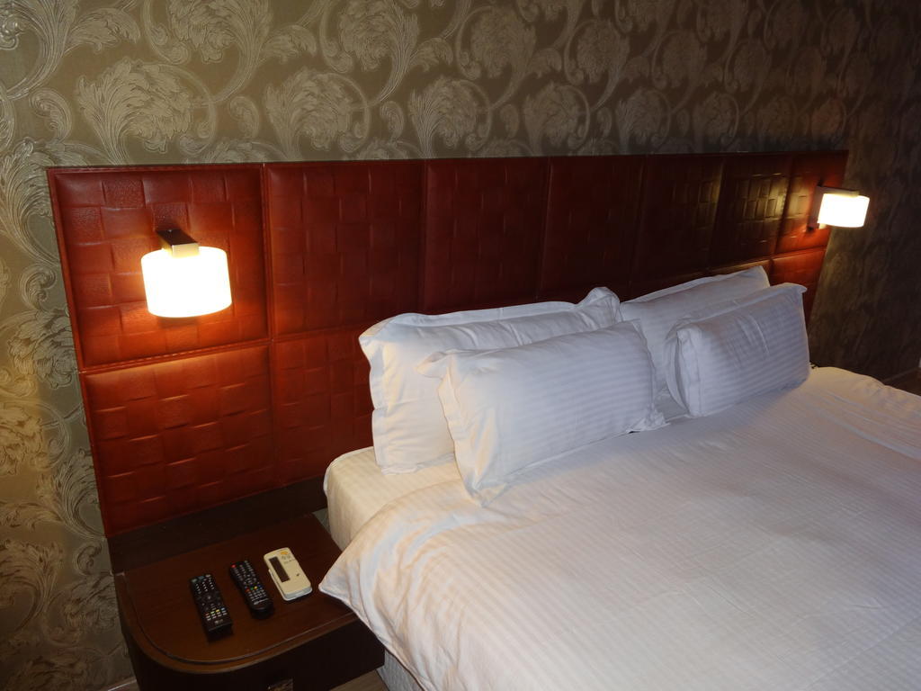 Hotel Patliputra Exotica Патна Екстериор снимка