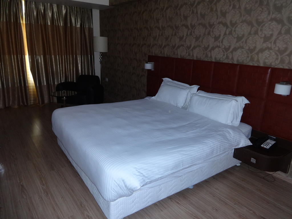 Hotel Patliputra Exotica Патна Екстериор снимка