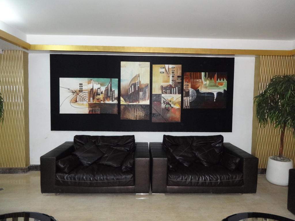 Hotel Patliputra Exotica Патна Екстериор снимка